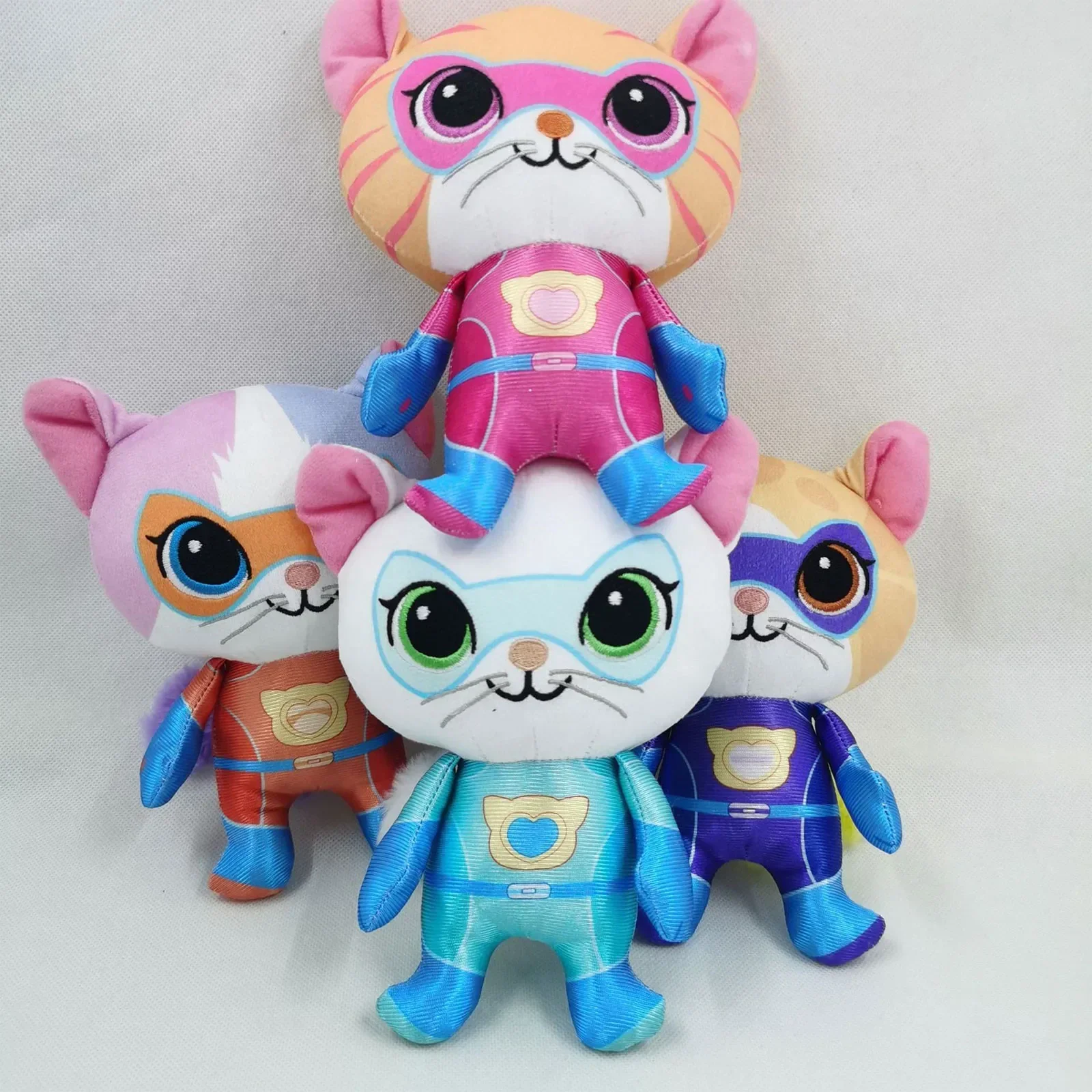 4 pezzi Super Kitties Team Ani - Kids Toys Yellow recensione e prezzo