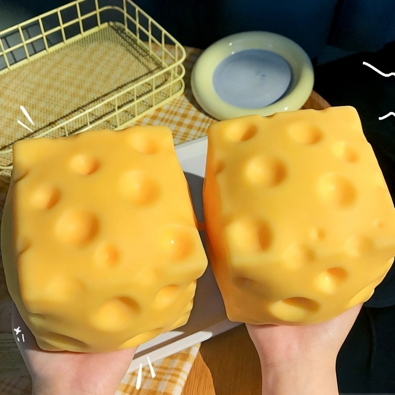 Pallina Antistress a Forma di  - Kids Toys Yellow recensione e prezzo
